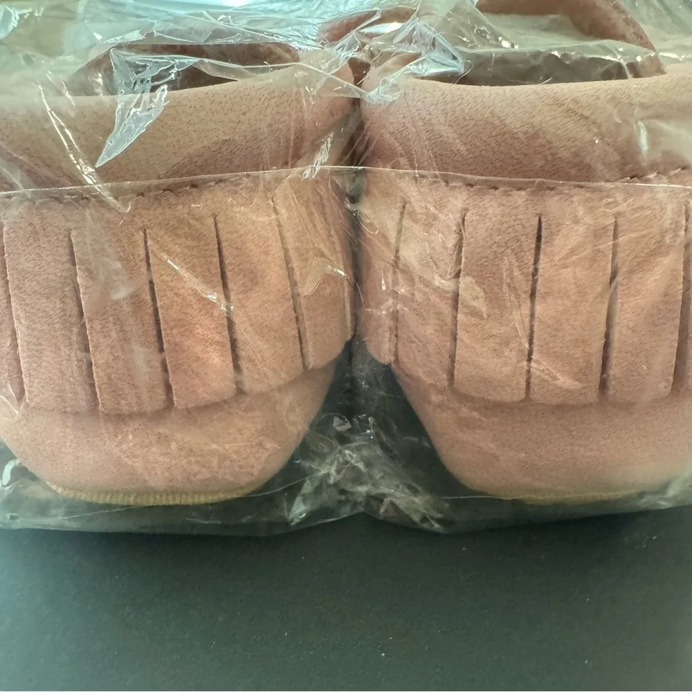 NWT Baby Soft Shoe Moccasins